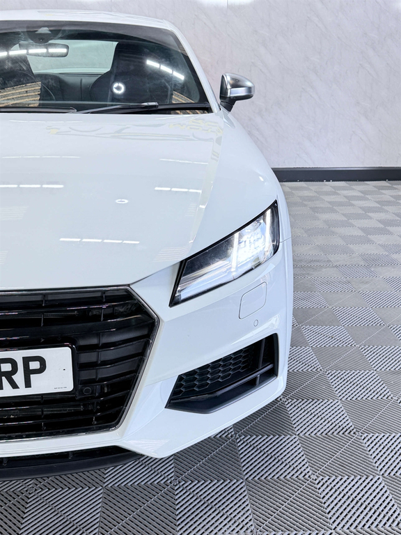 Audi TT 2.0 Tdi Ultra Sport Red #52