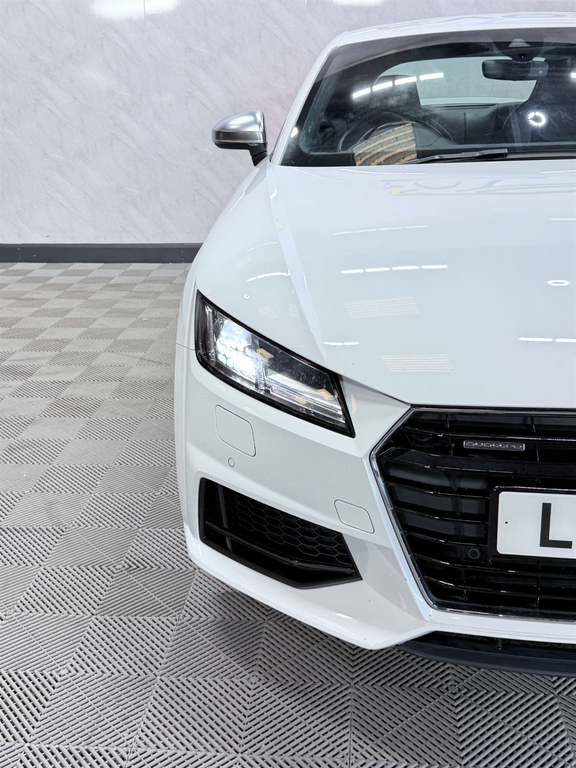 Audi TT 2.0 Tdi Ultra Sport Red #51