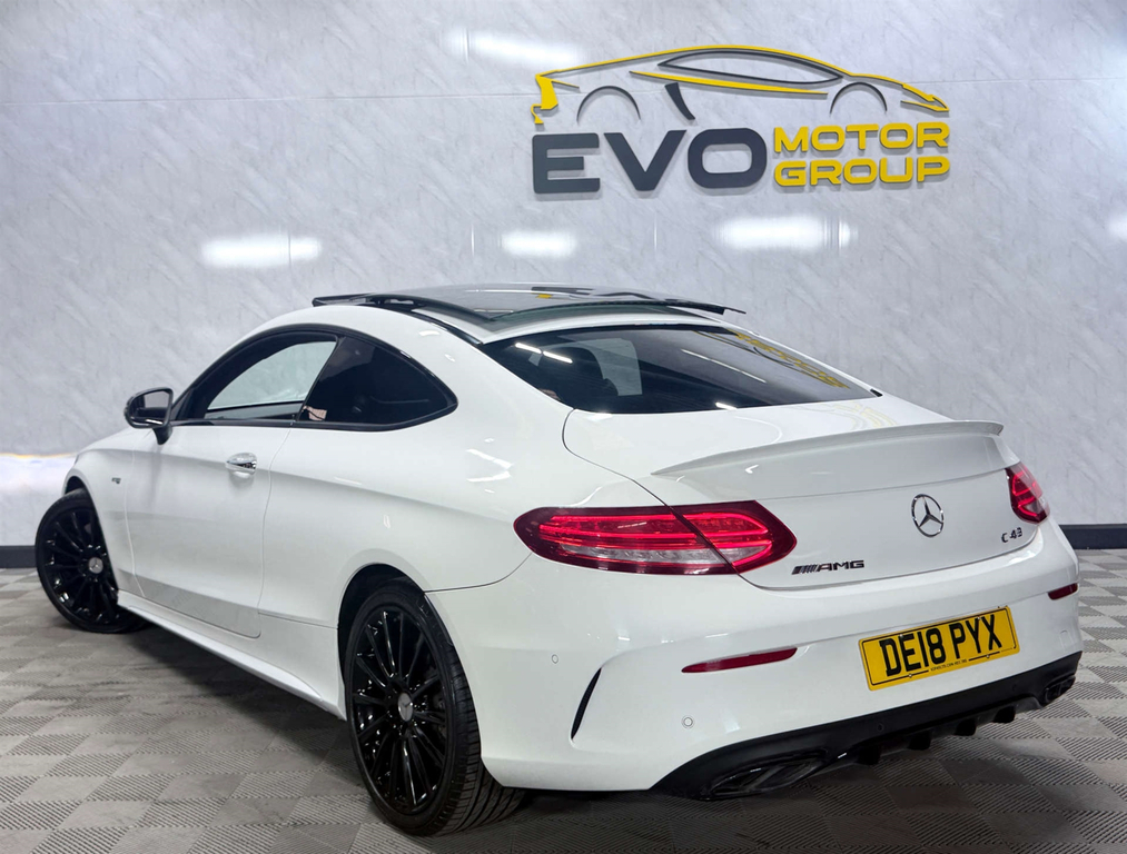 Mercedes-Benz C Class Premium 4Matic 4Wd  #2