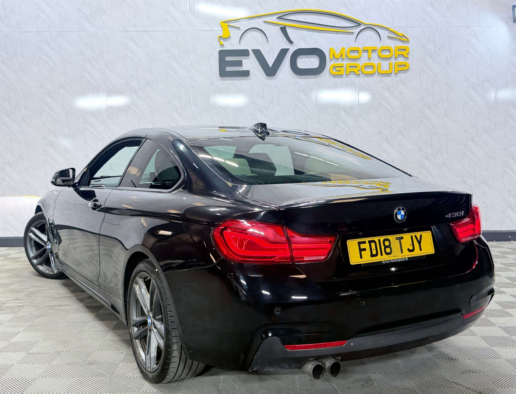 BMW 4 Series M Sport Black #2