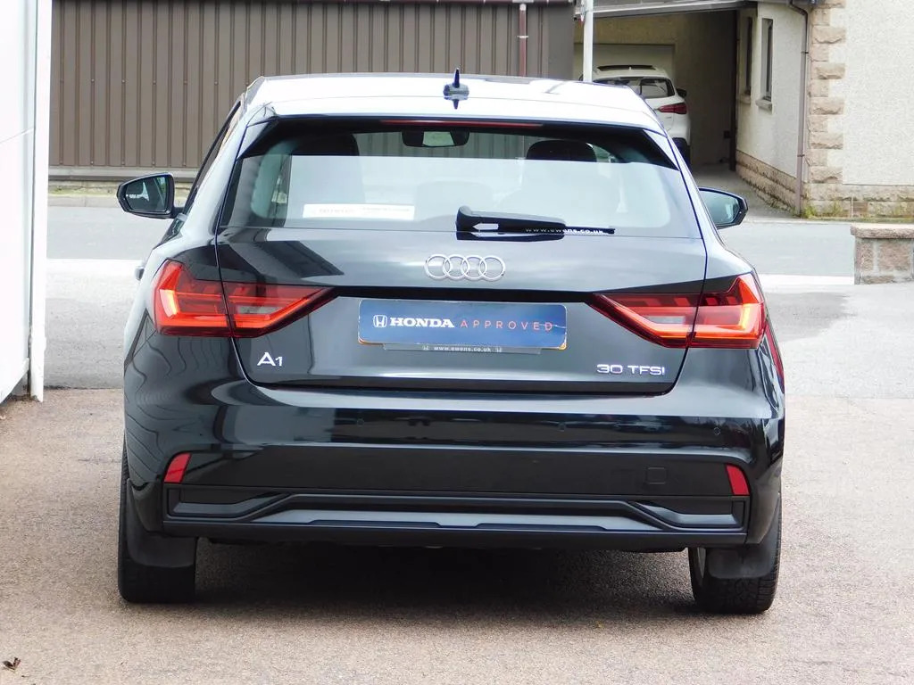 Audi A1 1.0 Tfsi 30 Sport Sportback Euro 6 Ss Black #4