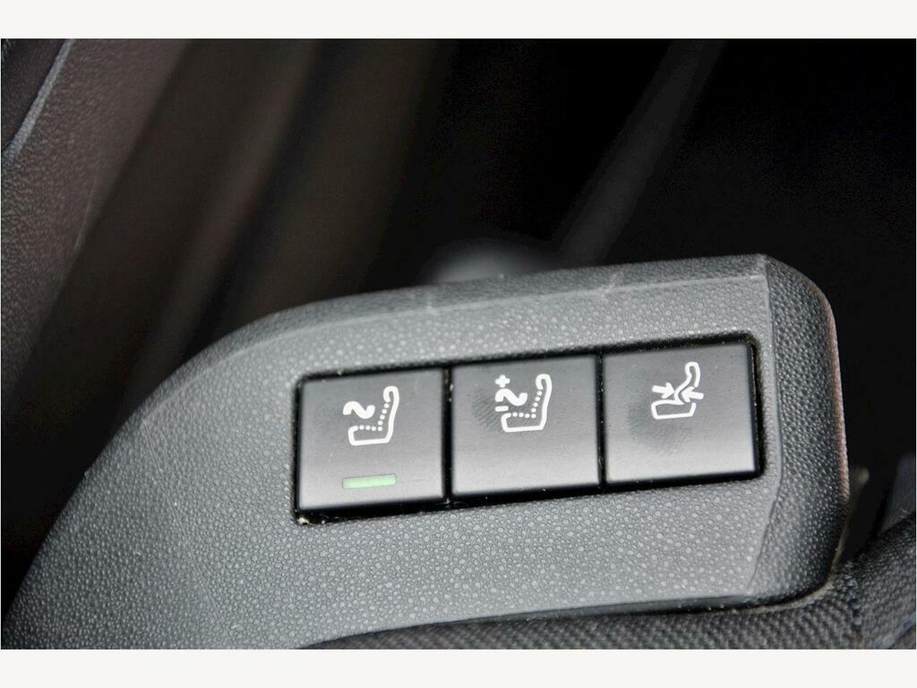 Citroen Grand C4 Picasso 1.6 Bluehdi Flair Eat6 Euro 6 S S Red #3