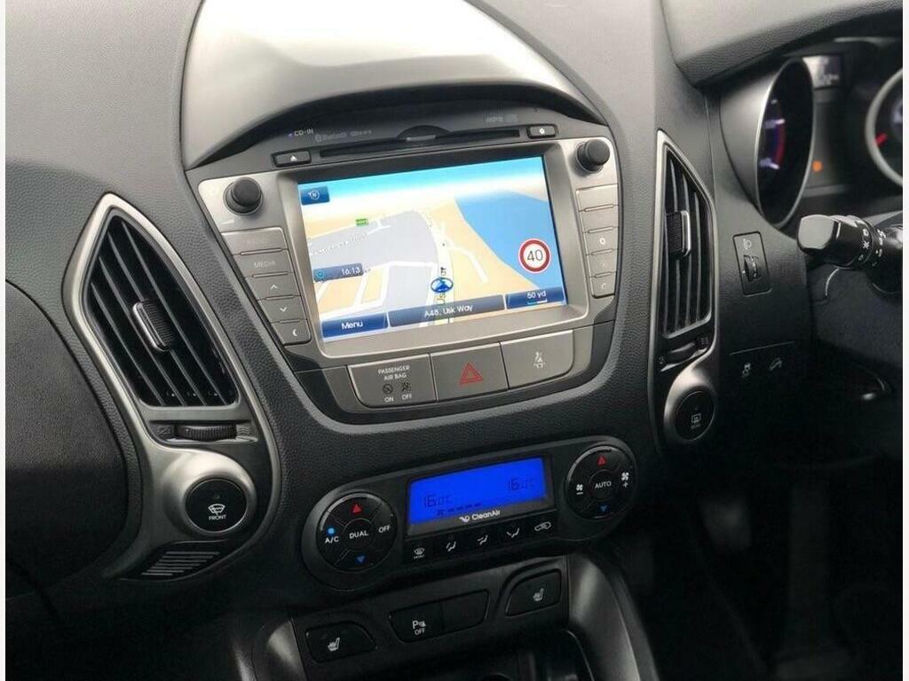 Hyundai Ix35 1.7 Crdi Premium Euro 5 S S Silver #2