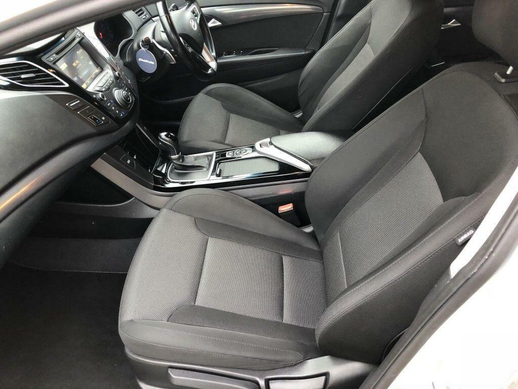 Hyundai I40 Blue #11