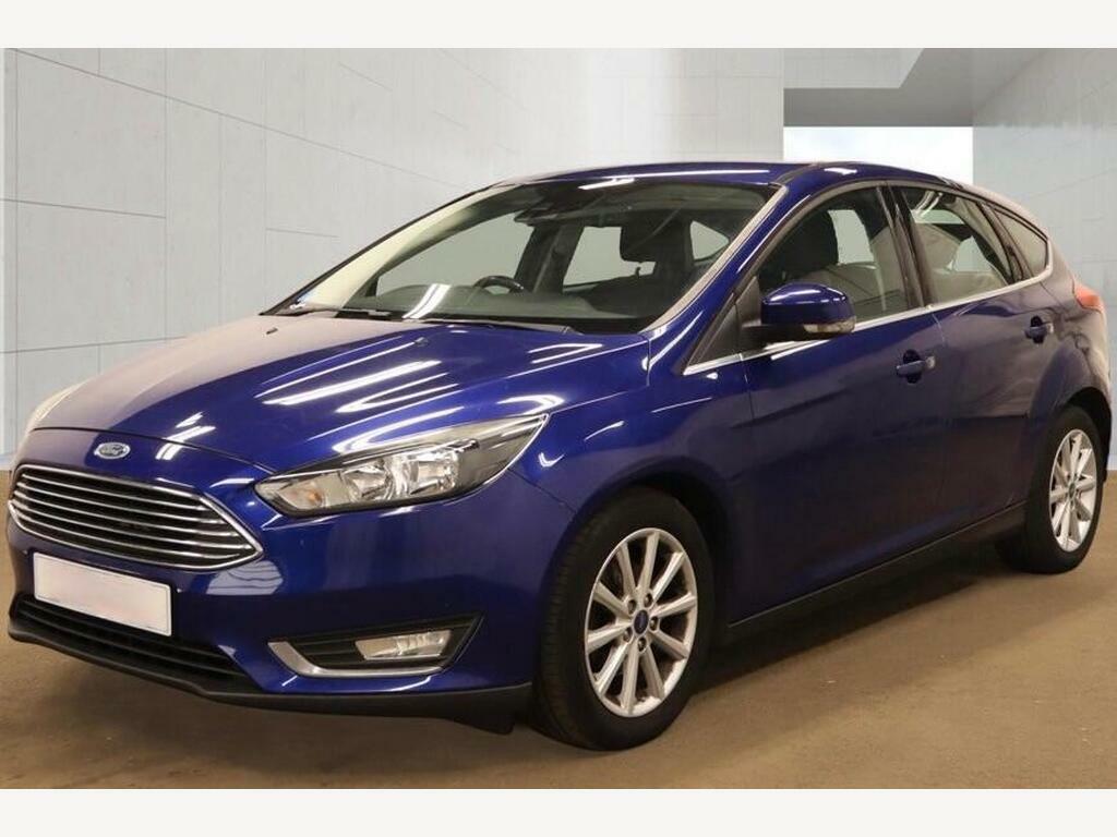 Ford Focus 1.6 Titanium Hatchback Blue