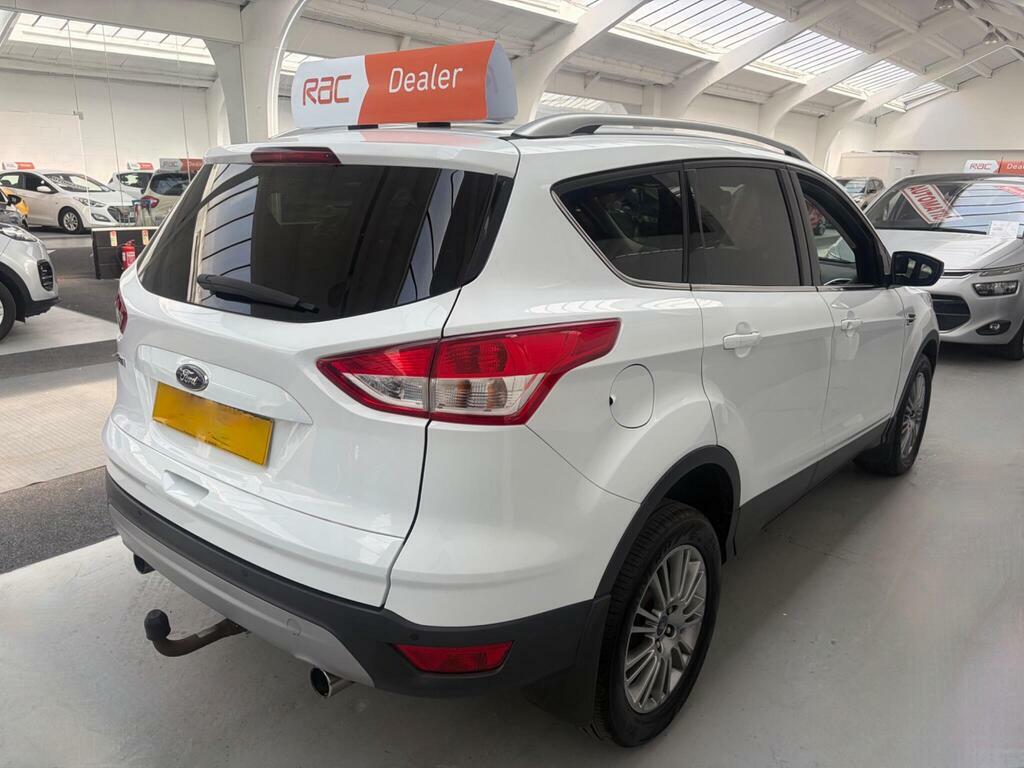 Ford Kuga 2.0 Tdci Titanium Powershift Awd Euro 5 White #3