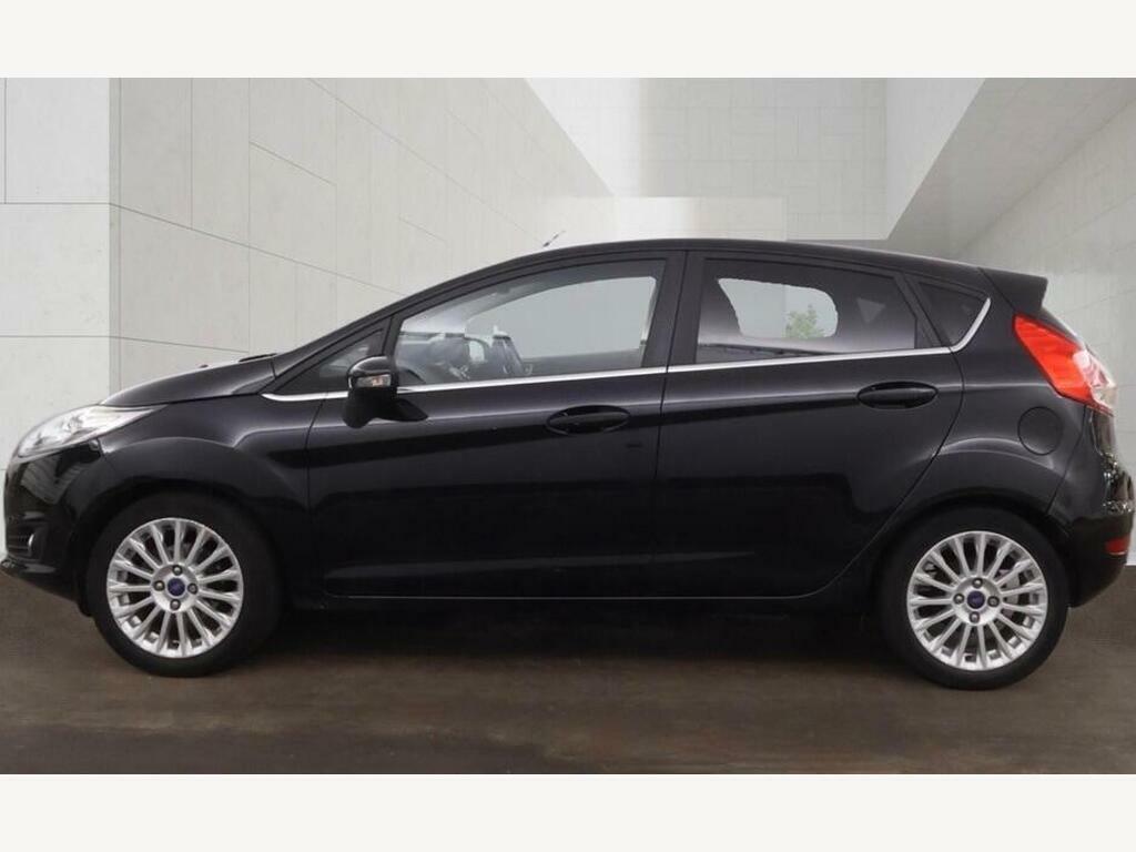 Ford Fiesta 1.5 Tdci Titanium Euro 5 Black #2