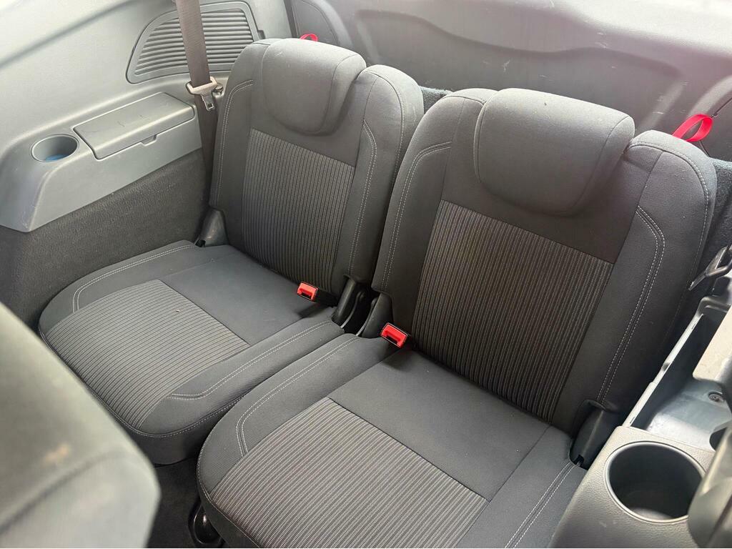 Ford Grand C-Max 1.6 Zetec Tdci 114 Bhp Red #17