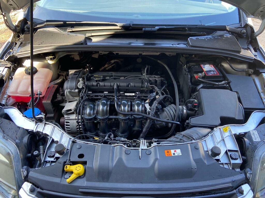 Ford Focus 1.6 Zetec Euro 5 Silver #3
