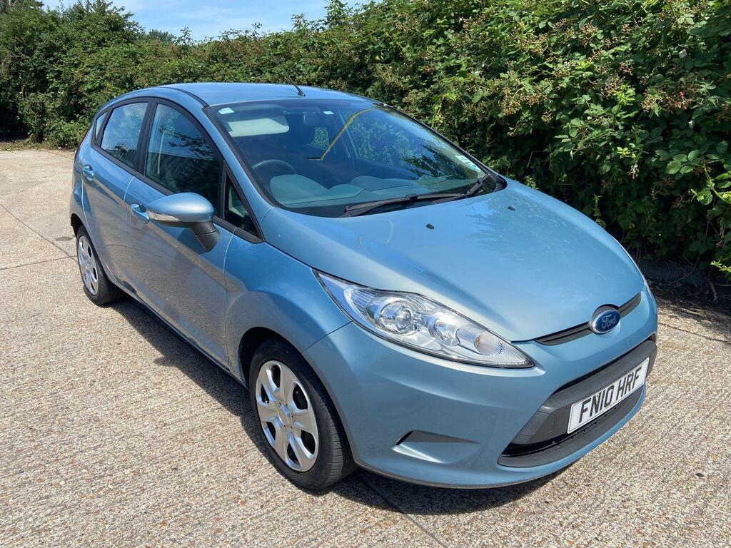 Ford Fiesta 1.25 Zetec Hatchback 133 Gkm, Red #2