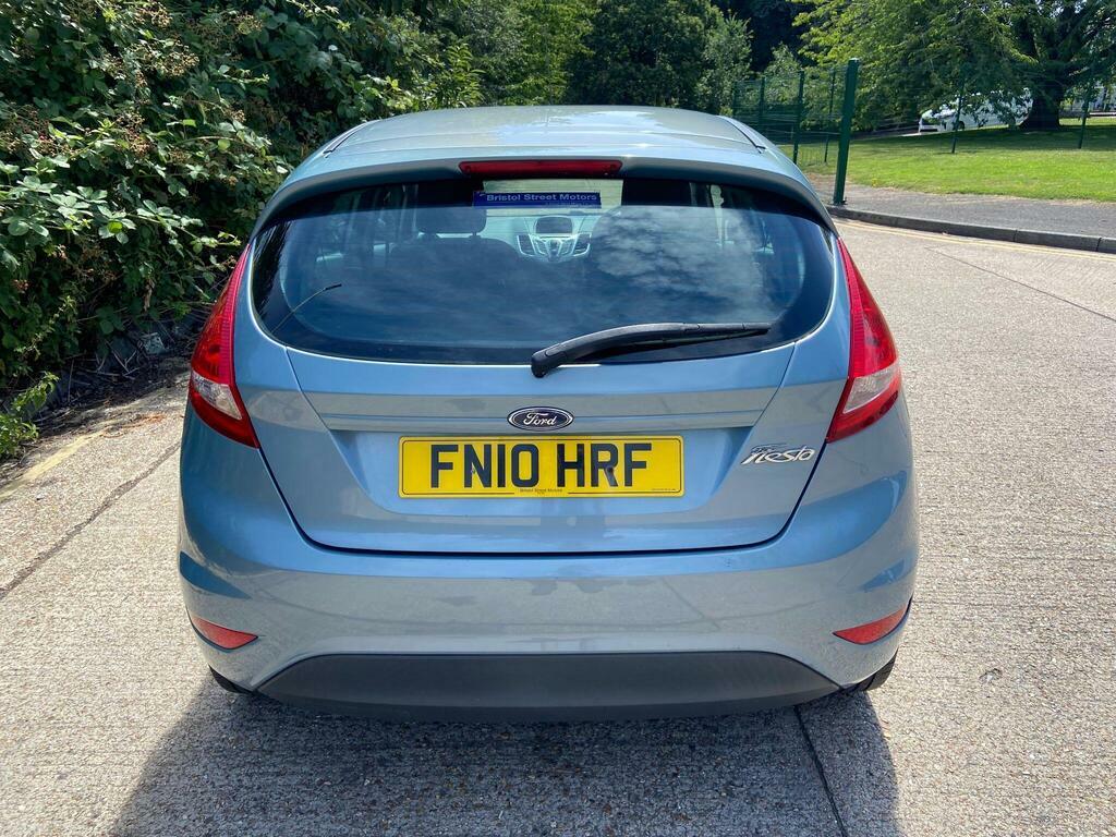 Ford Fiesta 1.25 Zetec Hatchback 133 Gkm, Red #6