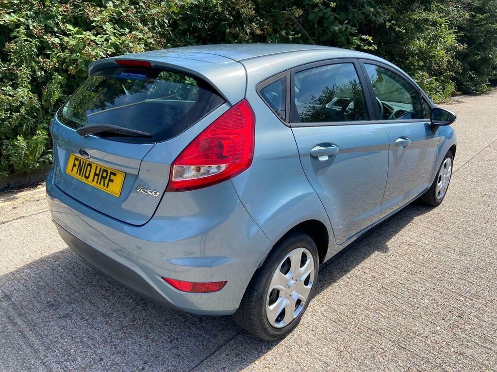 Ford Fiesta 1.25 Zetec Hatchback 133 Gkm, Red #7