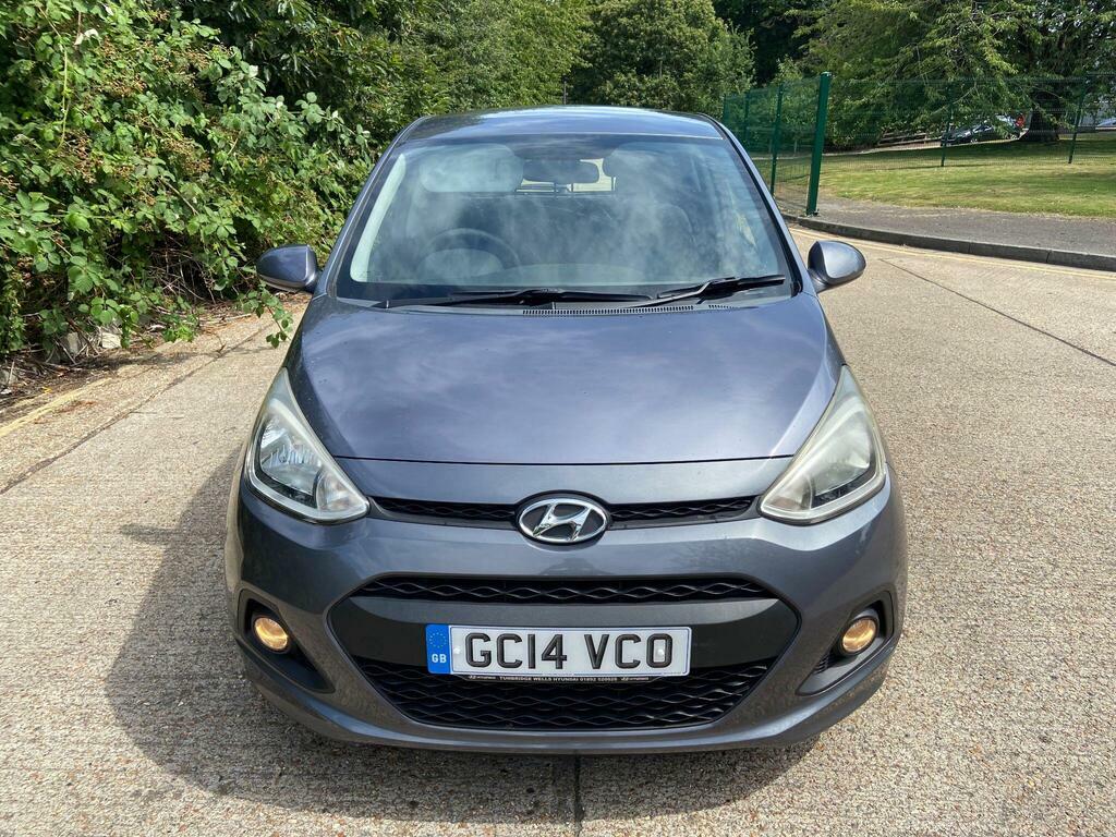 Hyundai I10 1.2 Active White Hatch, 20 Tax, 62 Mpg, F.s.h White #9