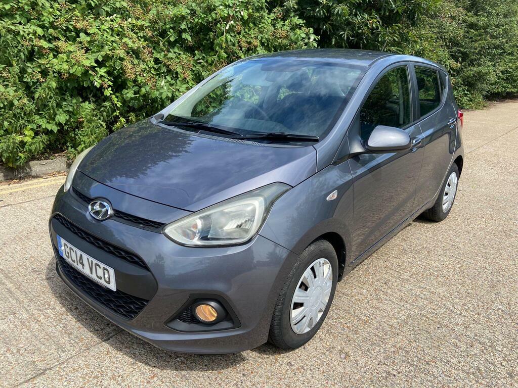 Hyundai I10 1.2 Active White Hatch, 20 Tax, 62 Mpg, F.s.h White #1