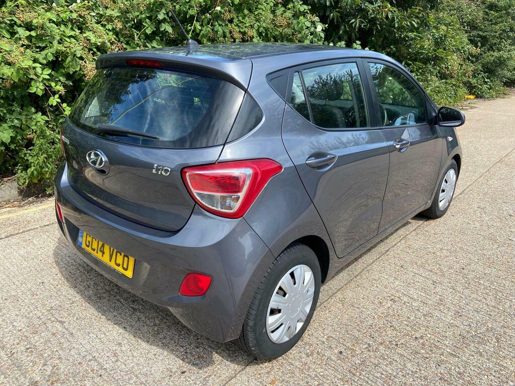 Hyundai I10 1.2 Active White Hatch, 20 Tax, 62 Mpg, F.s.h White #7