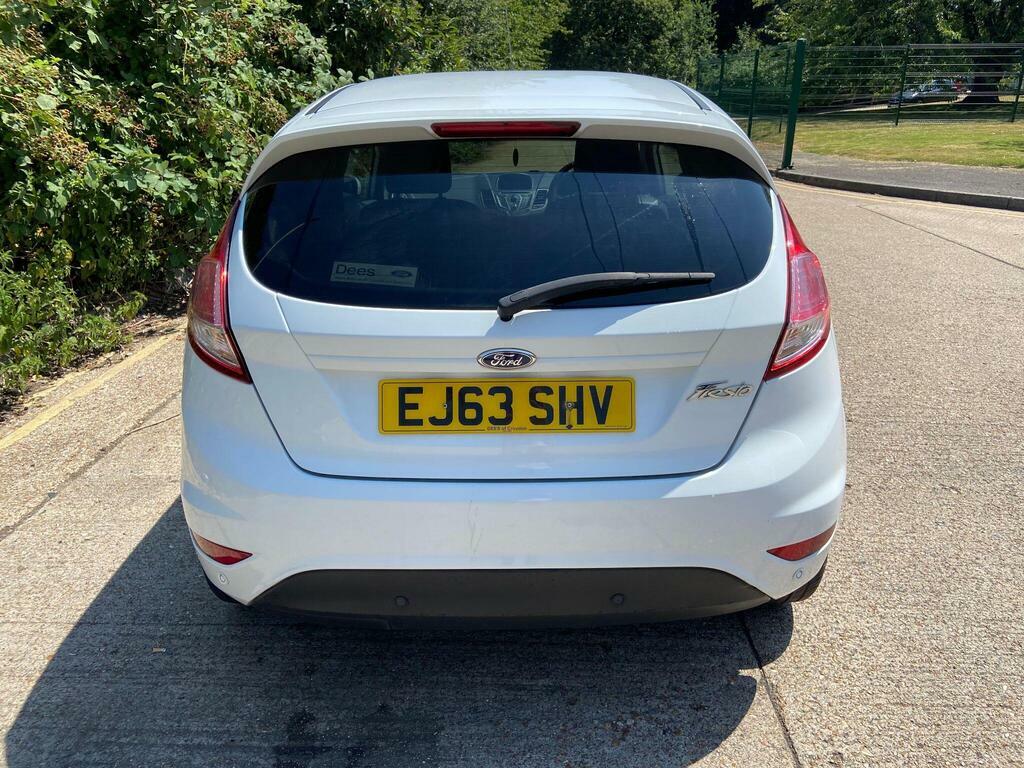 Ford Fiesta 1.25 Style Euro 5 White #6