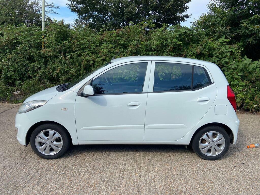 Hyundai I10 1.2. Ideal 1St Car. Low Road Tax. White #10
