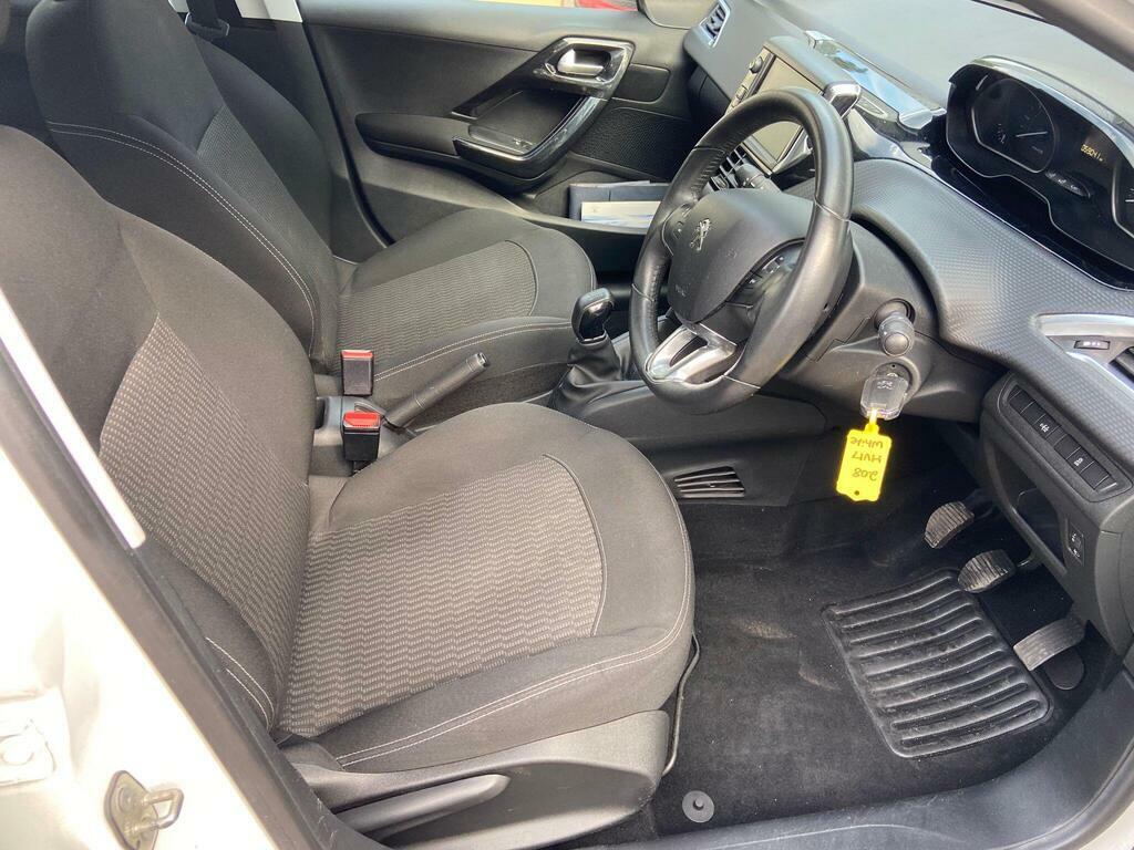 Peugeot 208 1.6 Thp Gti By Peugeot Sport Red #12