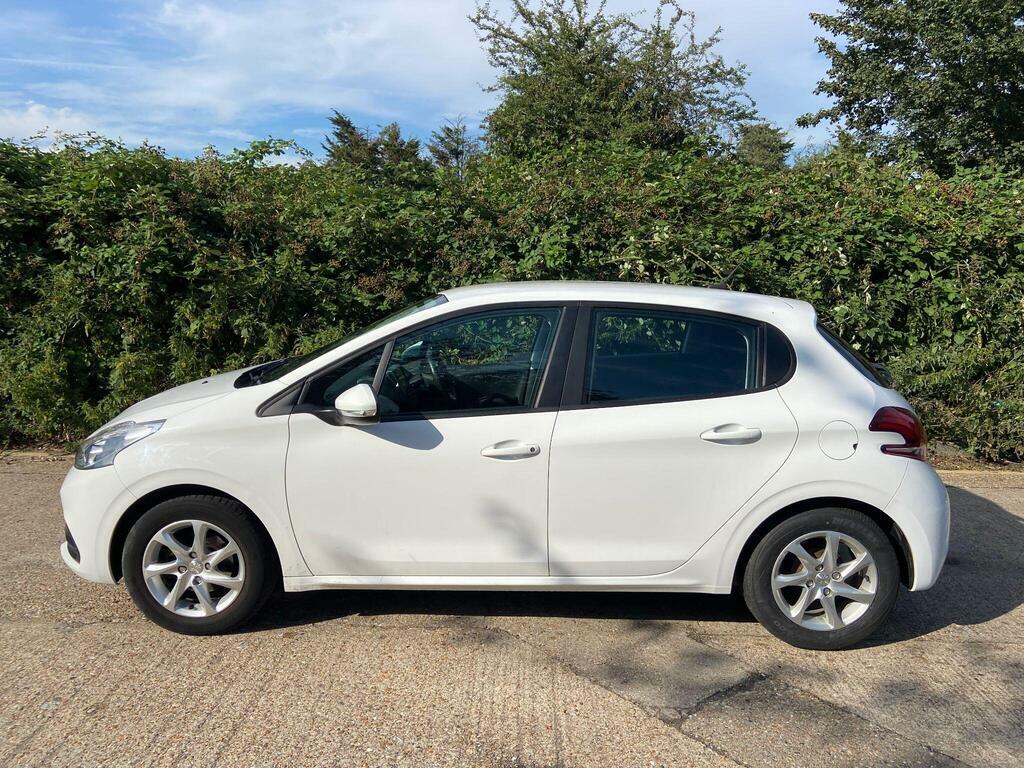 Peugeot 208 1.6 Thp Gti By Peugeot Sport Red #10