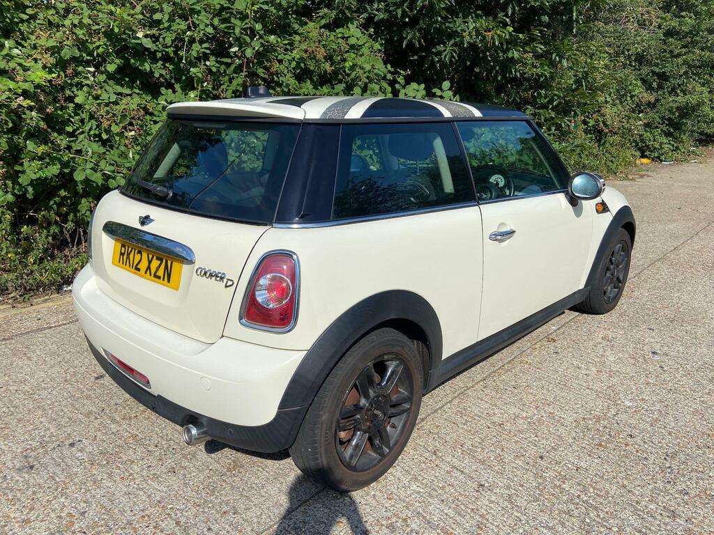 Mini Hatch 1.6 Cooper D Euro 5 S S White #6