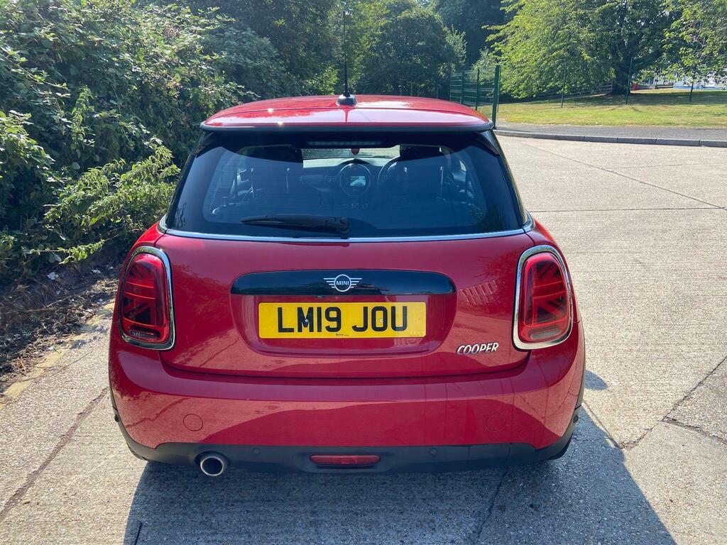 Mini Hatch 1.5 Cooper Classic Euro 6 S S LM19JOU Red #6
