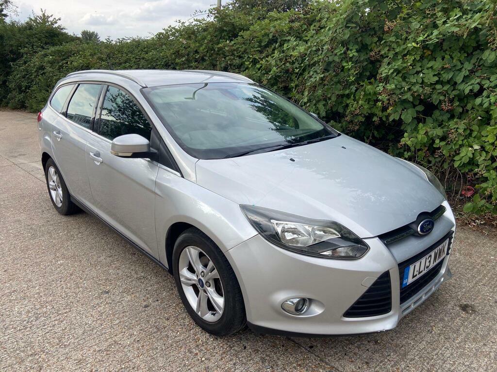 Ford Focus 1.6 Zetec Powershift Euro 5 Silver #2