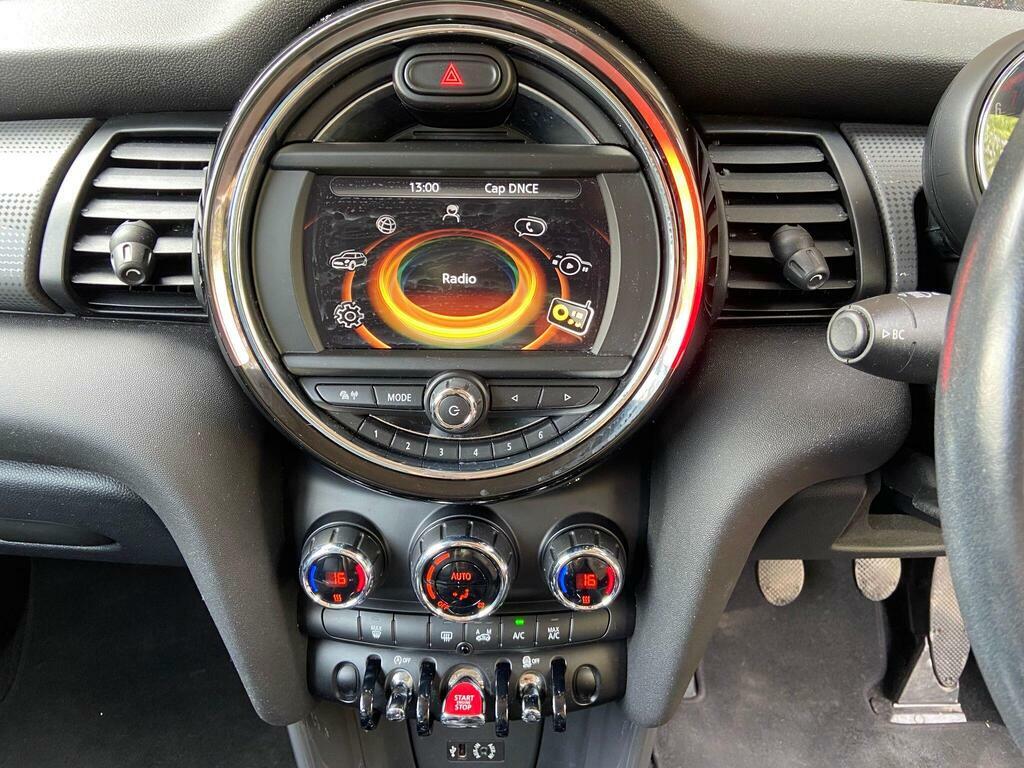 Mini Hatch 1.5 Cooper Euro 6 S S Orange #4