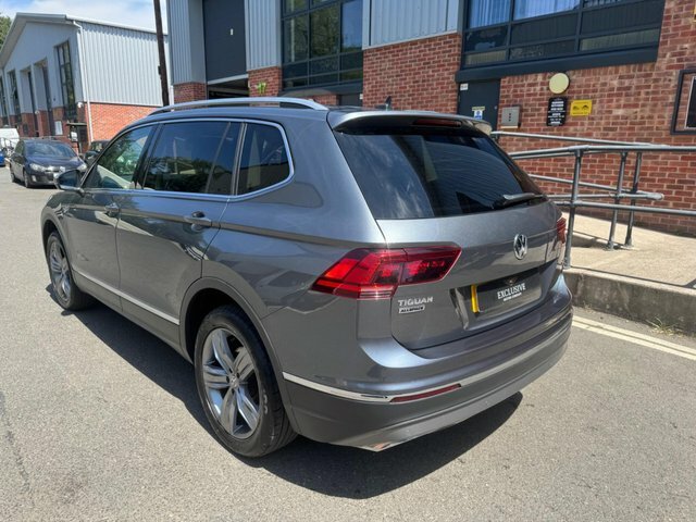 Volkswagen Tiguan Allspace 2020 2.0 Tsi Sel Dsg 4Motion Euro 6 Ss Grey #4