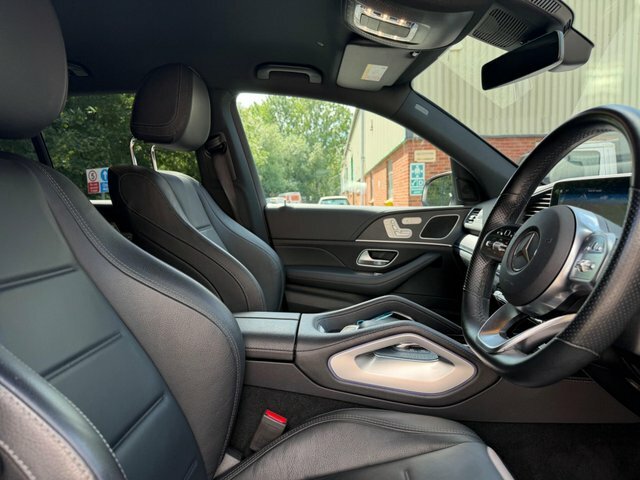 Mercedes-Benz GLE Class Gle 450D 4Matic Amg Line 9G-tronic 7 Seat Black #32