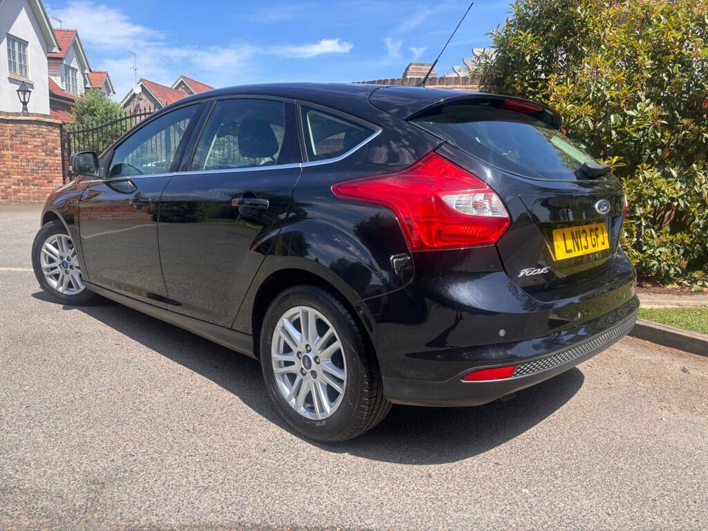 Ford Focus 1.0T Ecoboost Titanium Euro 5 Ss LN13GFJ Black #5