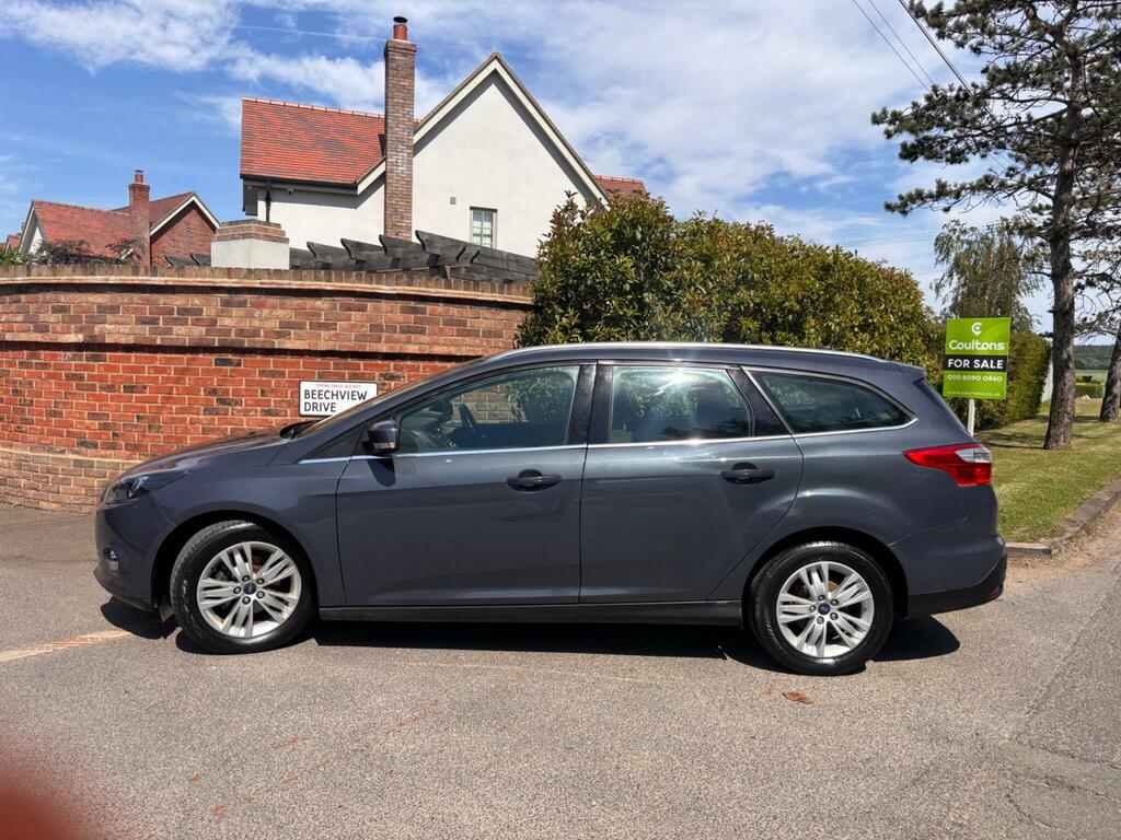 Ford Focus 1.6 Tdci Titanium Navigator Euro 5 Ss FX14LXT Grey #4