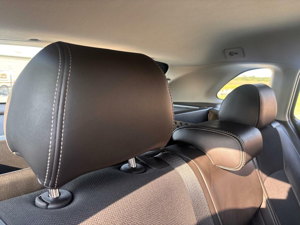 Chevrolet Cruze Hatchback Black #58