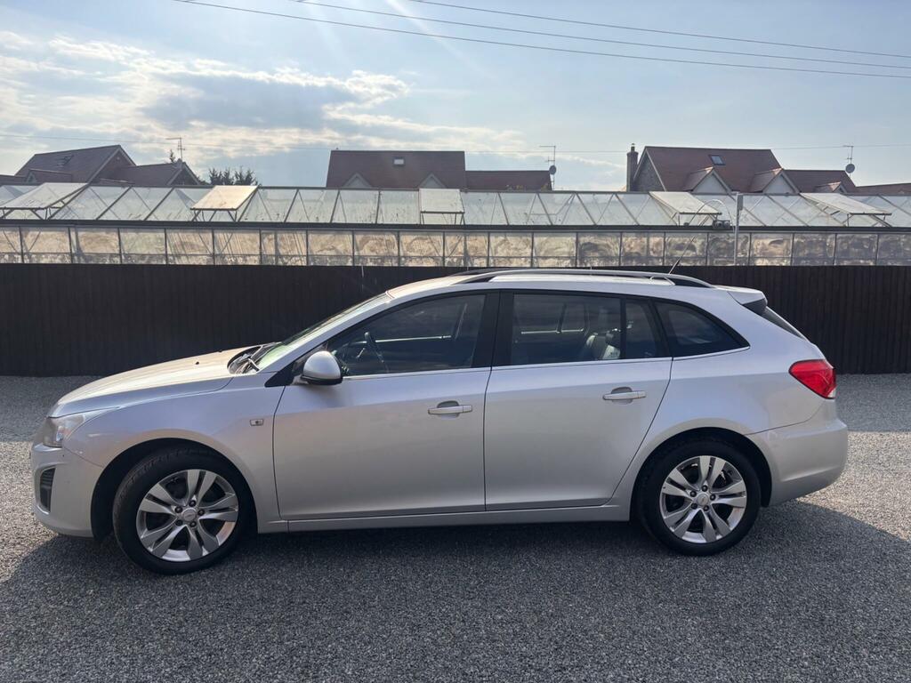 Chevrolet Cruze Ltz Silver #4