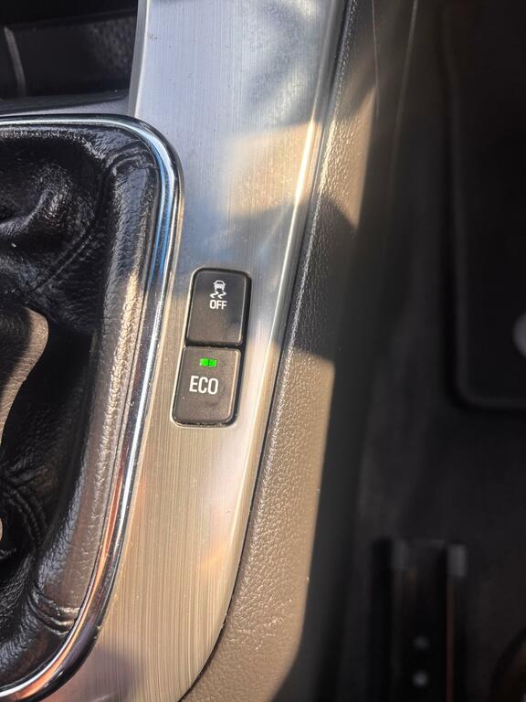 Chevrolet Cruze Hatchback Black #47
