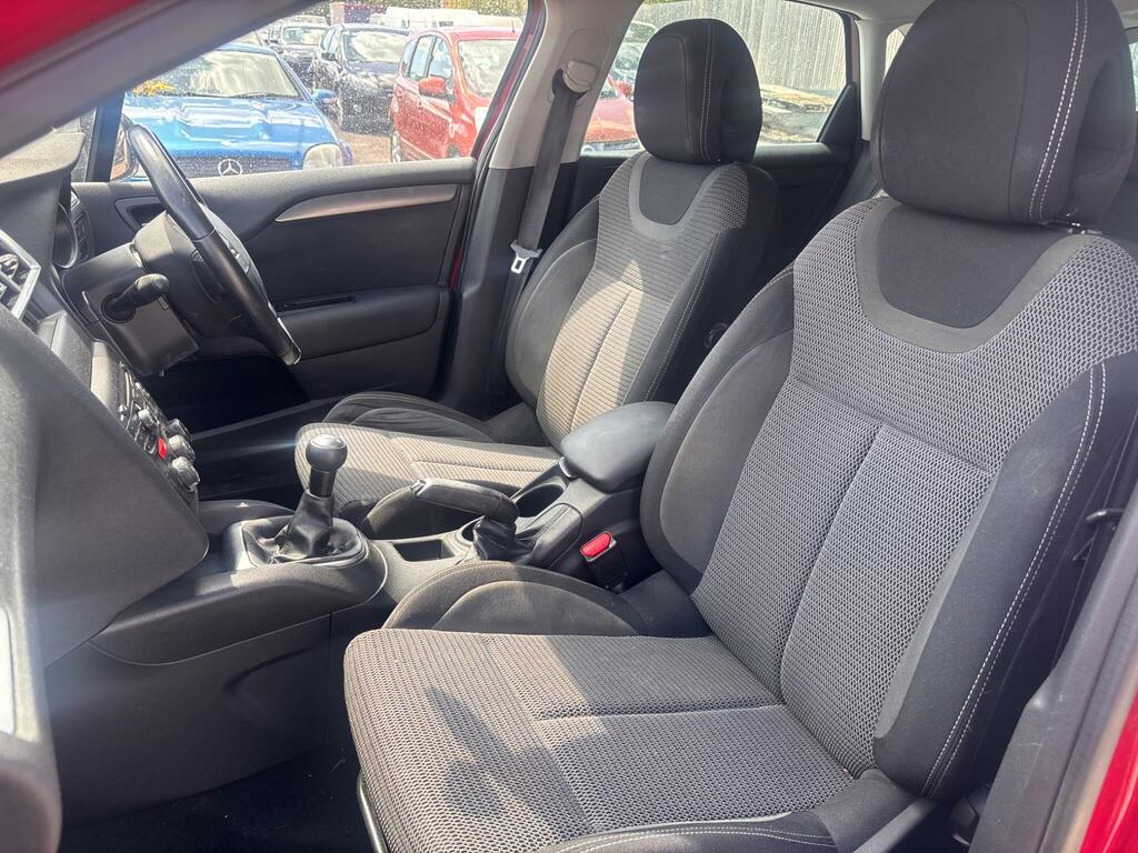 Citroen C4 1.6 E-hdi Exclusive Etg6 115 Bhp White #20