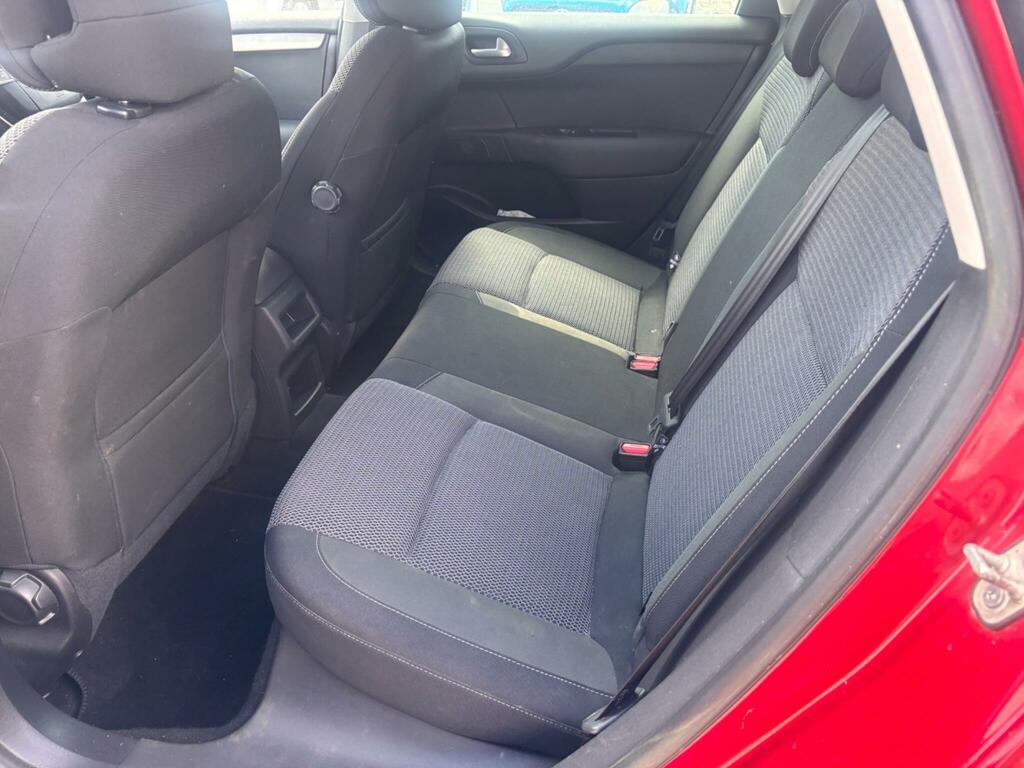 Citroen C4 1.6 E-hdi Exclusive Etg6 115 Bhp White #16