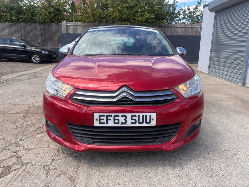 Citroen C4 Selection Red #2