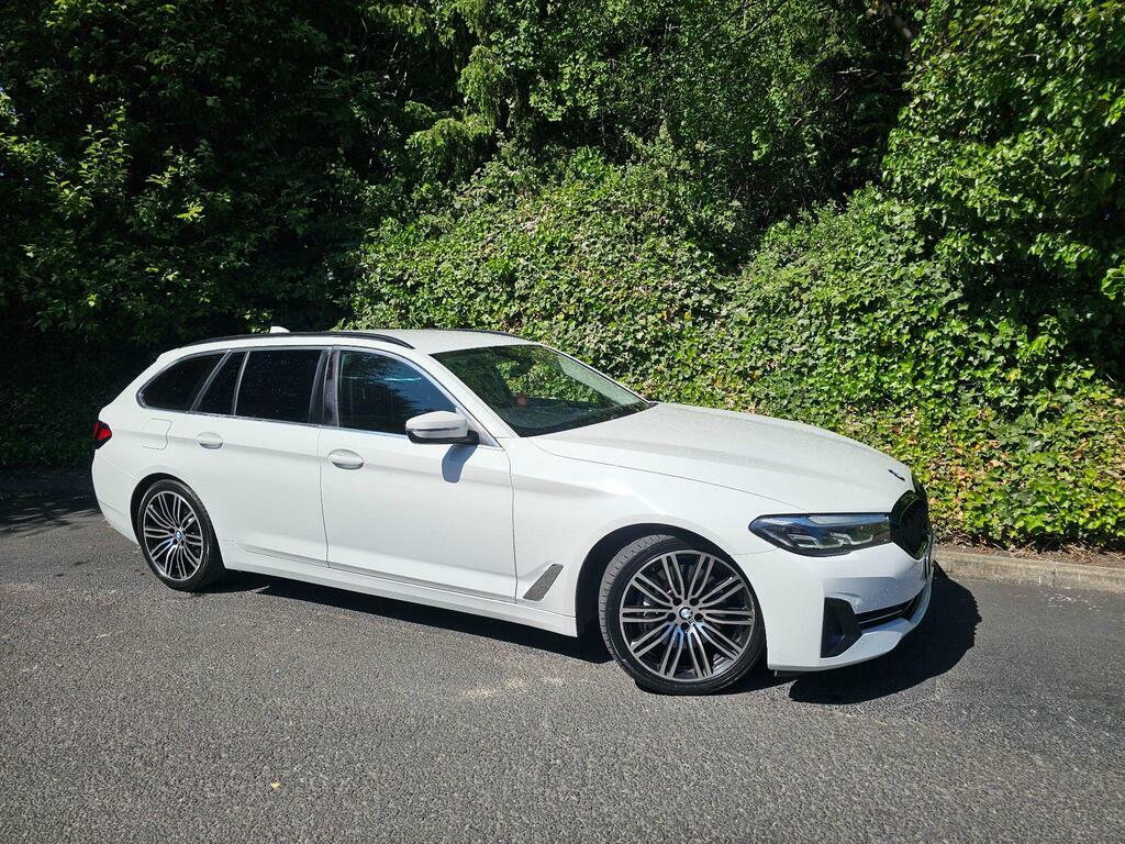 BMW 5 Series 3.0 530D Mht Se Touring Steptronic Xdrive Euro 6 White