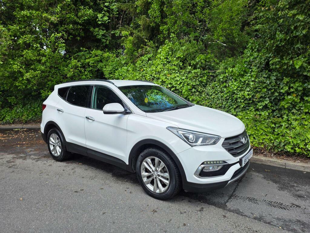 Hyundai Santa Fe 2.2 Crdi Blue Drive Premium 4Wd Euro 6 S S White #2