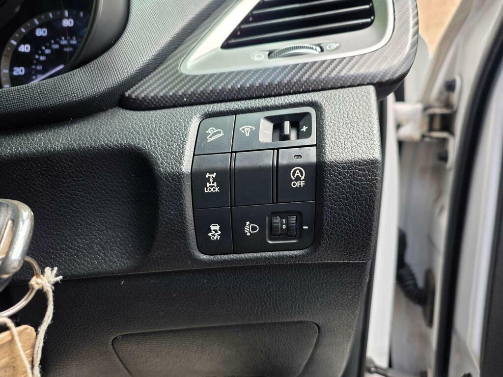 Hyundai Santa Fe Premium Silver #11