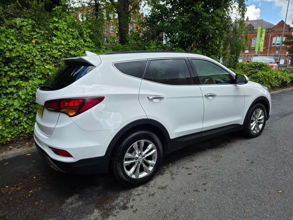 Hyundai Santa Fe 2.2 Crdi Blue Drive Premium 4Wd Euro 6 S S White #6