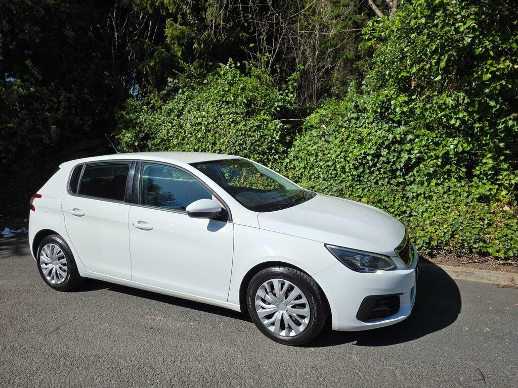 Peugeot 308 1.2 Puretech Access Euro 6 S S White #3