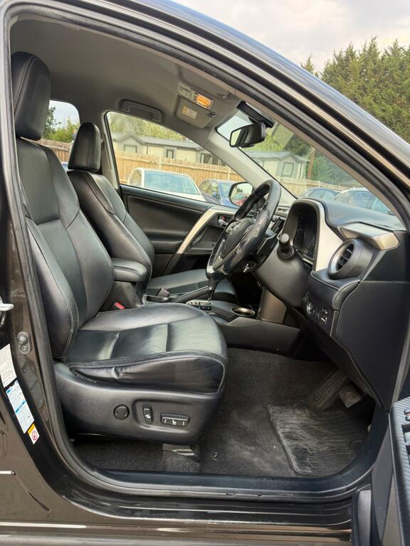 Toyota Rav 4 Rav4 Invincible D-4d Silver #24