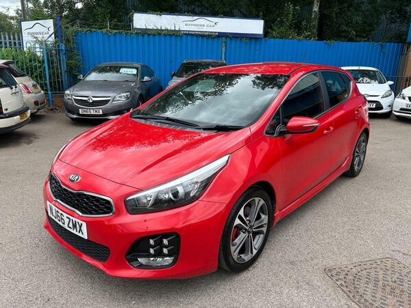 Kia Ceed 1.0 T-gdi Gt-line Euro 6 Ss Red #4