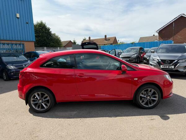 Seat Ibiza 1.2 Tsi I Tech Sport Coupe Euro 5 Red #2