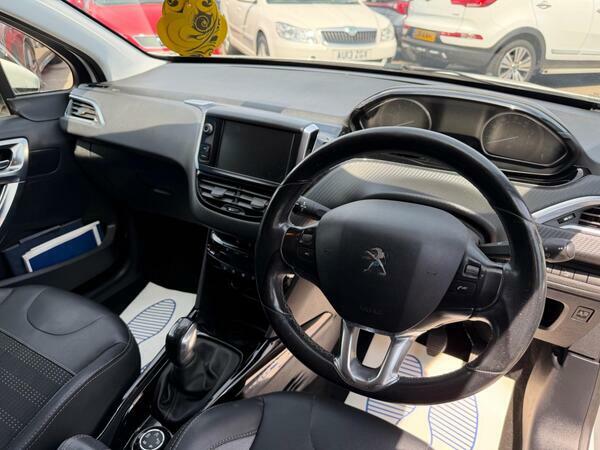 Peugeot 2008 Active Grey #14