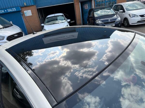 Vauxhall Adam 1.2 Ecoflex 16V Jam Euro 5 Ss Red #8