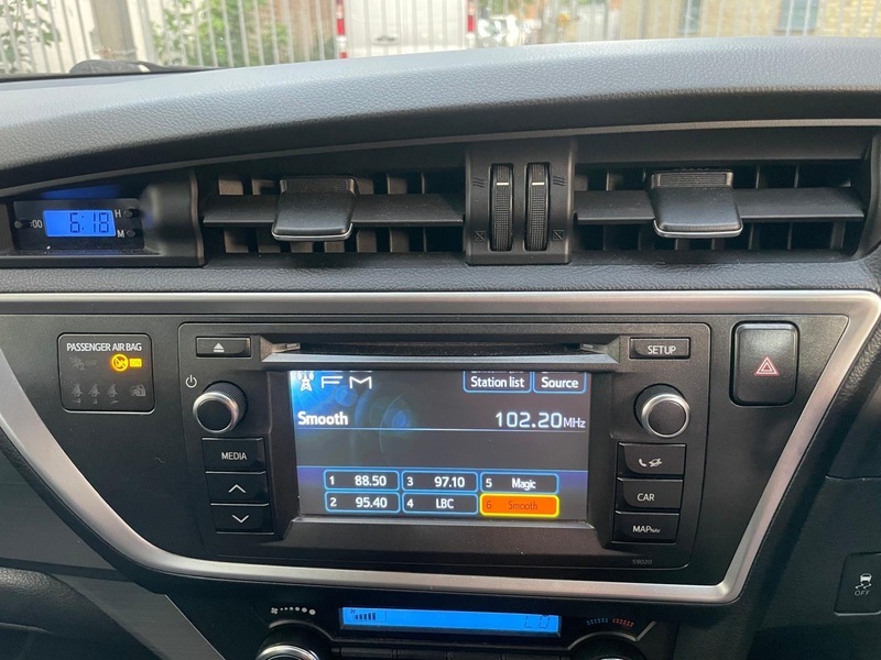 Toyota Auris 1.8 Vvti Hybrid Icon Cvt White #11