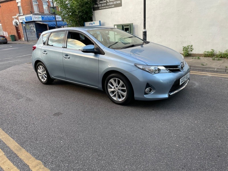 Toyota Auris 1.8 Vvti Hybrid Icon Cvt White #21