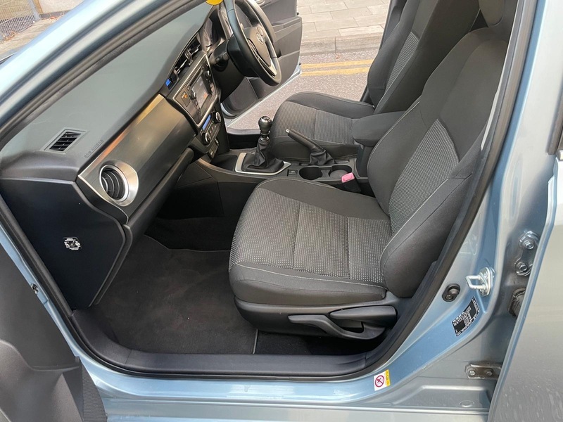 Toyota Auris 1.33 Dual Vvt-i Icon Blue #5